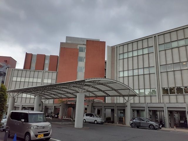 近くの八千代医療センターまで1,300m（徒歩17分）