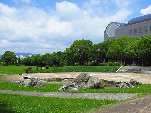 近くのどんどんどんの森公園まで1,600m（徒歩20分）