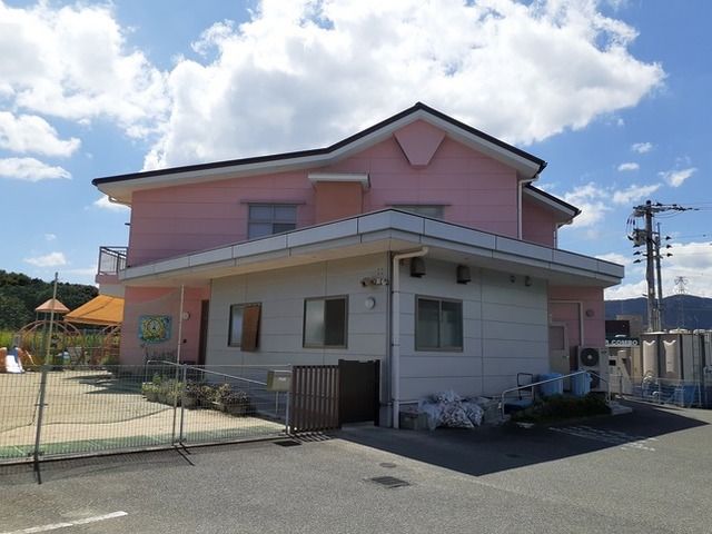 近くの幼稚園・保育園まで800m（徒歩10分）