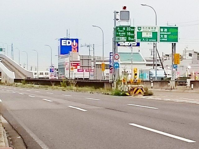 近くの名古屋高速16号 一宮中まで1,400m(徒歩18分)
