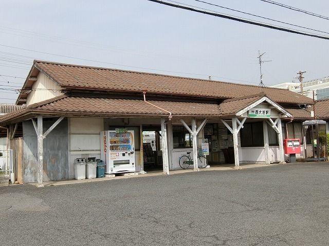 近くの西大垣まで1,600m(徒歩20分)
