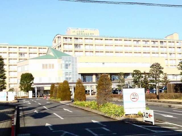 近くの病院まで1,300m（徒歩17分）