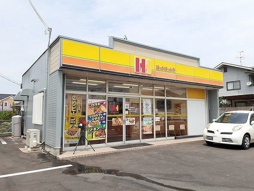 近くの飲食店まで50m（徒歩1分）