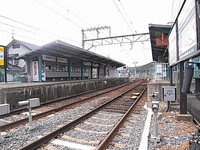 近くの叡山電鉄岩倉駅まで330m（徒歩5分）