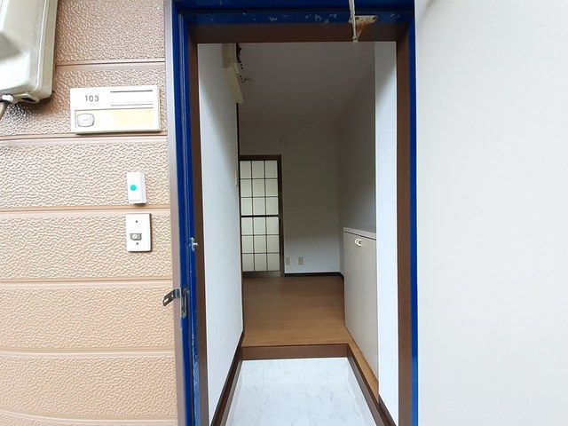 玄関