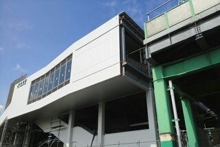 近くのＪＲ小林駅まで1,020m（徒歩13分）