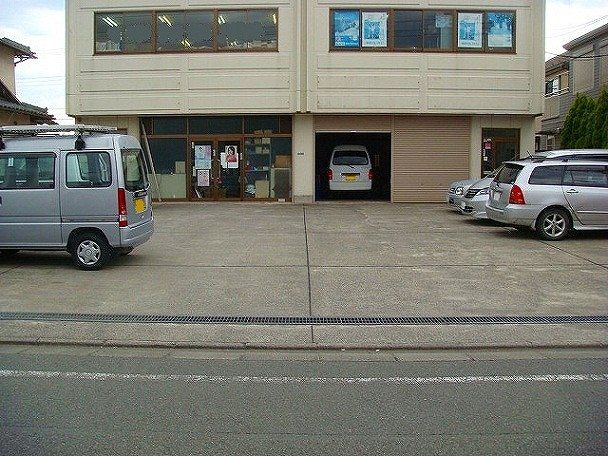 横山台2丁目倉庫付事務所の外観画像