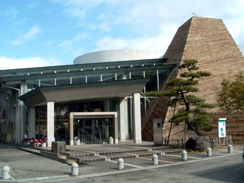 近くのセントピアあわらまで300m（徒歩4分）