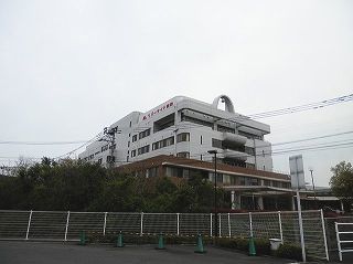 近くのリバーサイド病院まで500m（徒歩7分）
