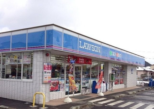 近くのローソン福島森合店まで600m（徒歩8分）