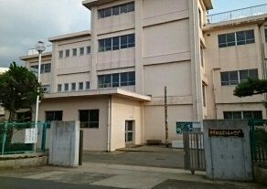近くの星久喜小学校まで440m（徒歩6分）