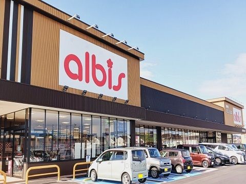 近くのアルビス婦中速星店まで500m（徒歩7分）