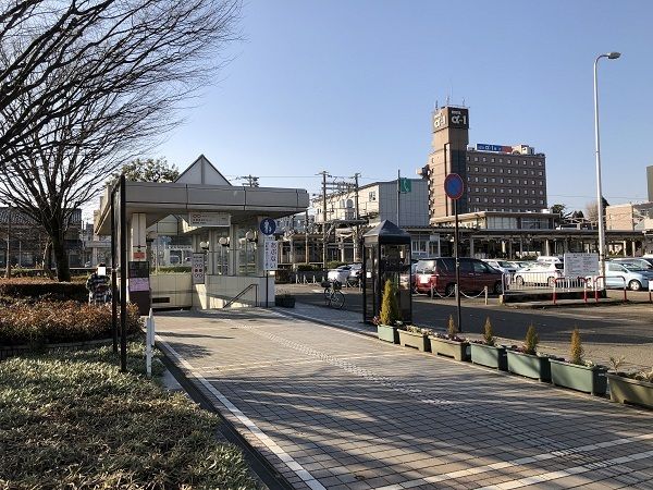 近くのJR鯖江駅裏出入り口まで400m（徒歩5分）
