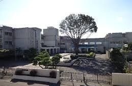 近くの相模原市立上溝南中学校まで450m(徒歩6分)