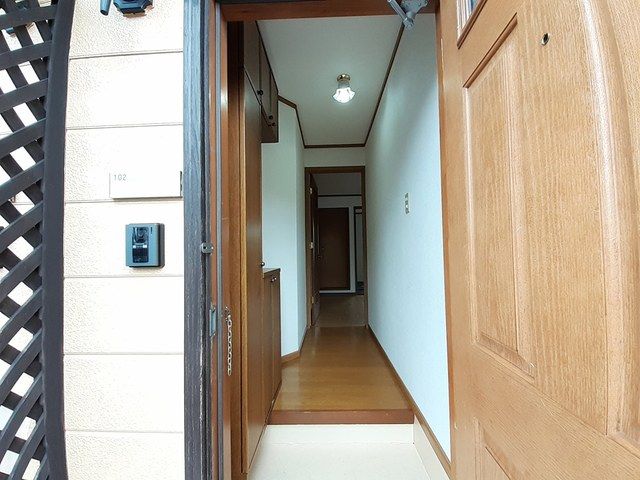玄関