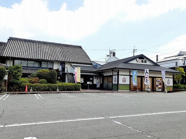 近くのながさわ三木店まで150m（徒歩2分）