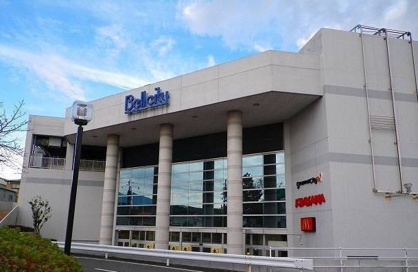 近くのベルシティ裾野まで1,200m（徒歩15分）