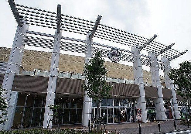 近くのイオンタウンおゆみ野まで1,200m(徒歩15分)