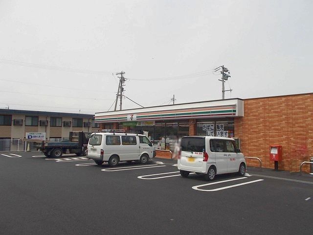 近くのセブンイレブン　松本里山辺店まで600m（徒歩8分）