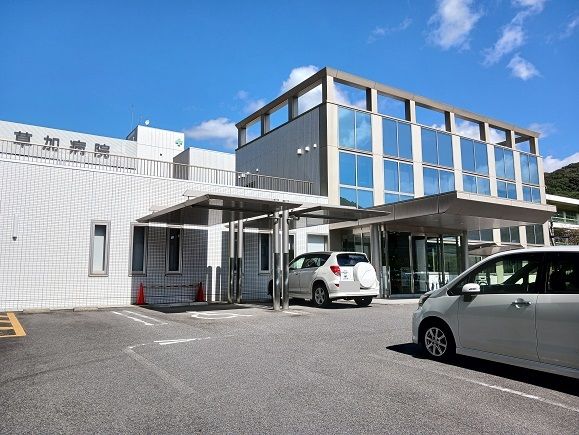 近くの病院まで970m（徒歩13分）