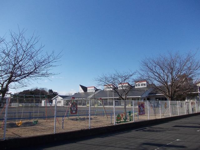 近くの幼稚園・保育園まで450m（徒歩6分）