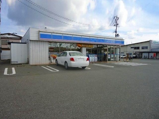 近くのローソン秋田仁井田本町店まで529m(徒歩7分)