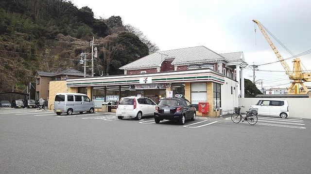 近くのセブンイレブンまで1,700m(徒歩22分)