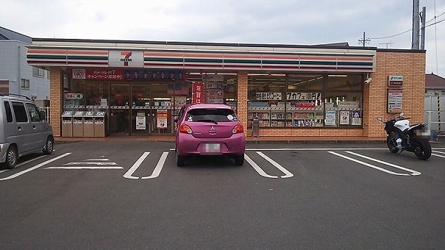 近くのセブンイレブン　細江西店まで600m（徒歩8分）