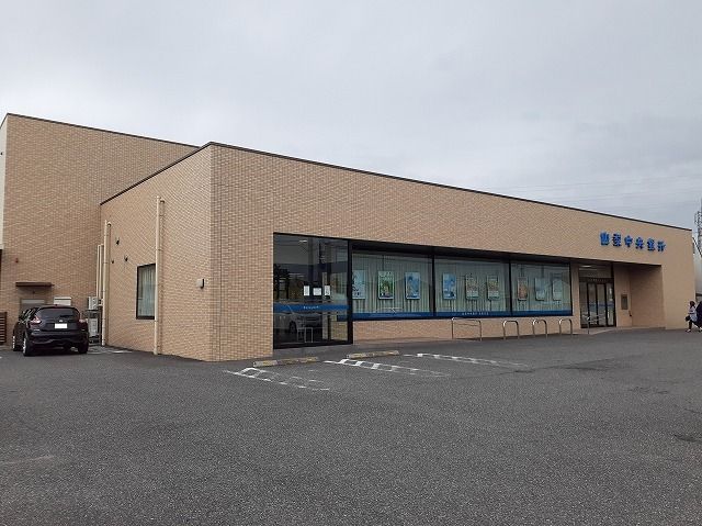 近くの山梨中央銀行後屋支店まで1,700m（徒歩22分）