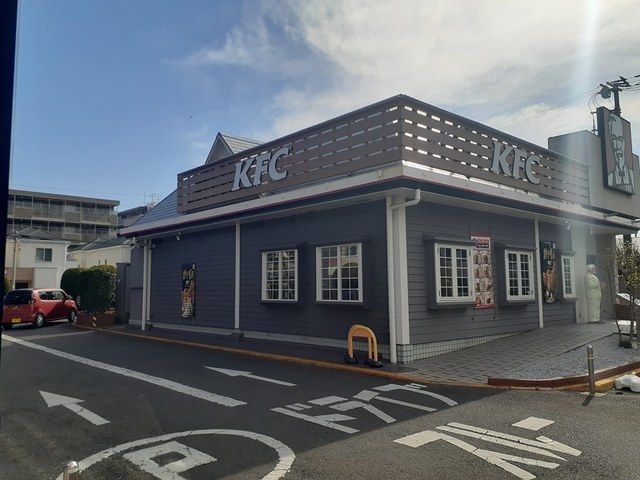 近くの飲食店まで80m（徒歩1分）