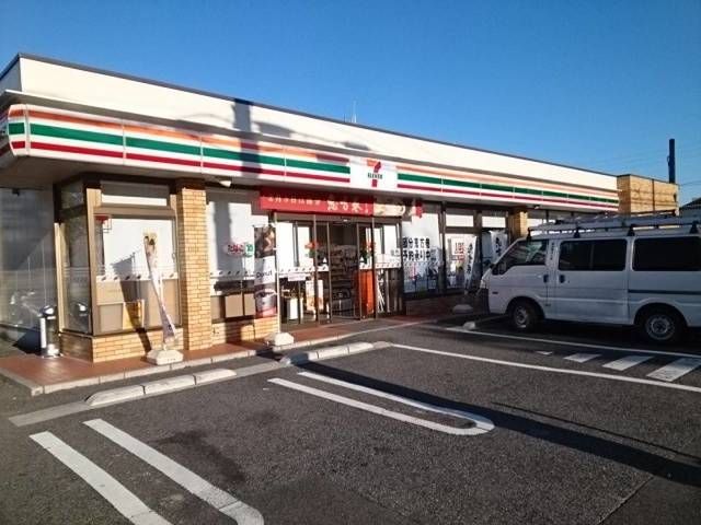 近くのセブンイレブン草津南笠町店まで146m（徒歩2分）
