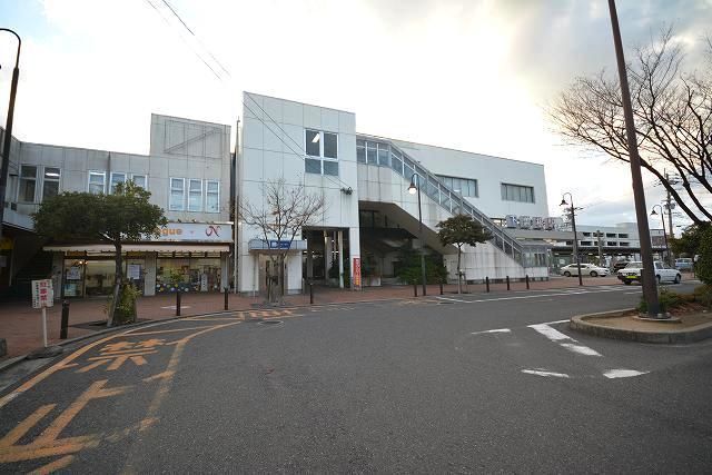 近くの駅まで450m（徒歩6分）