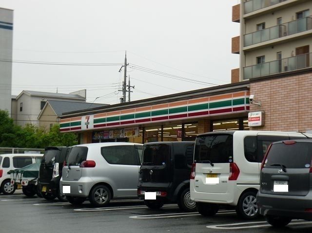 近くのセブンイレブン様まで350m（徒歩5分）
