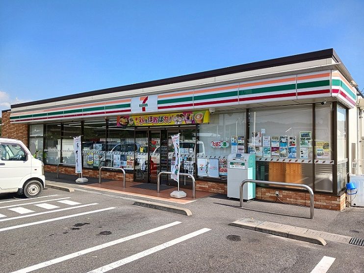 近くのセブンイレブン福山坪生町店まで1,000m（徒歩13分）