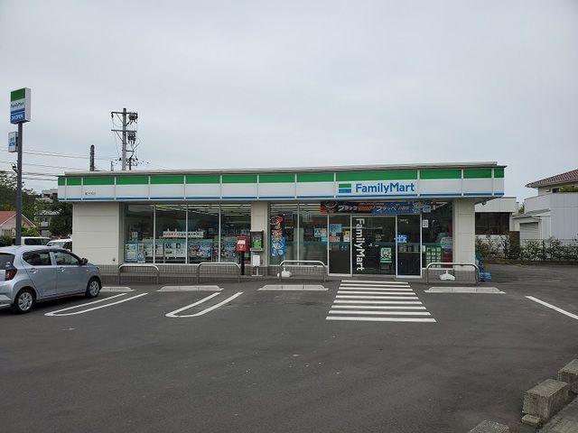 近くのファミリーマート蔵王宮店まで160m(徒歩2分)