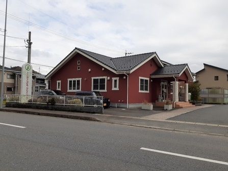 近くのこじかこどもクリニックまで210m（徒歩3分）