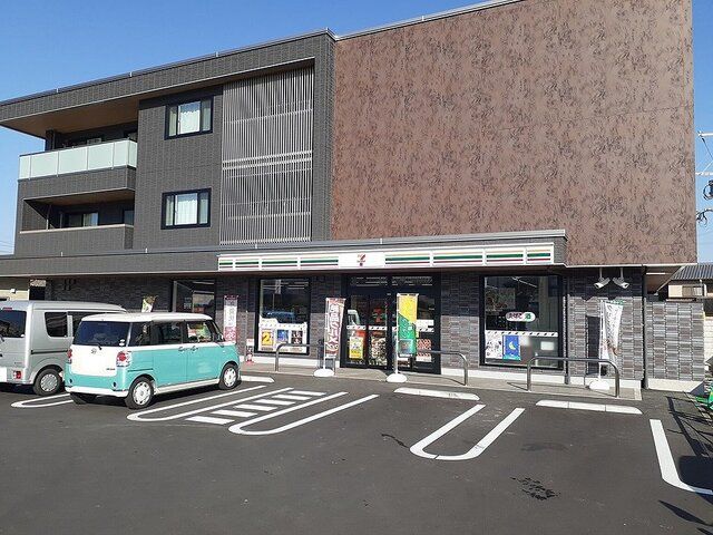 近くのセブンイレブン茶屋町店まで600m(徒歩8分)