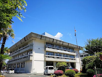 近くのいわき市内郷支所まで800m(徒歩10分)