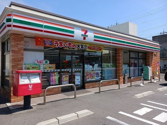 近くのセブンイレブン堺金岡町店様まで80m(徒歩1分)