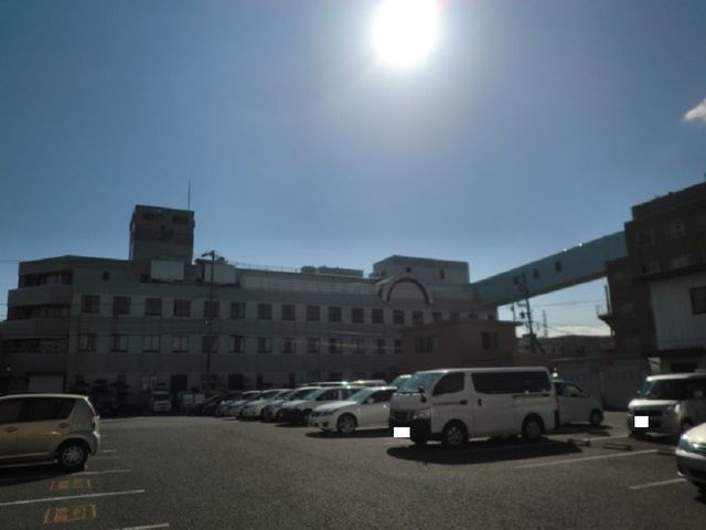 近くのヨナハ総合病院まで750m（徒歩10分）