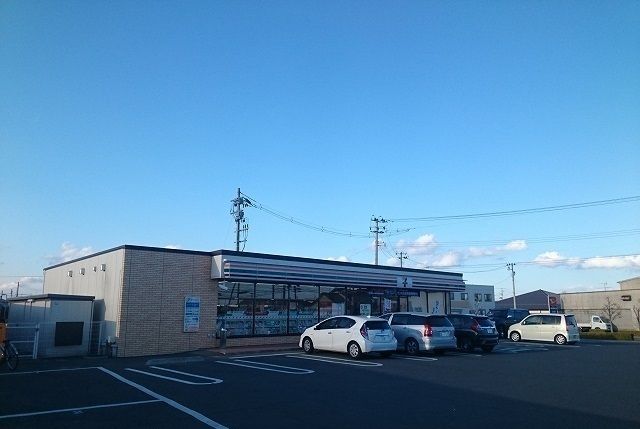 近くのセブンイレブン 亘理東郷店まで500m（徒歩7分）