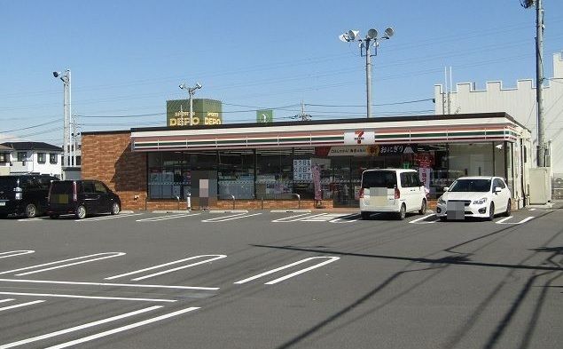 近くのセブンイレブン茂原バイパス店まで400m（徒歩5分）