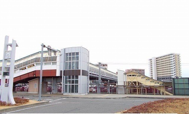 近くの岩沼駅まで520m（徒歩7分）