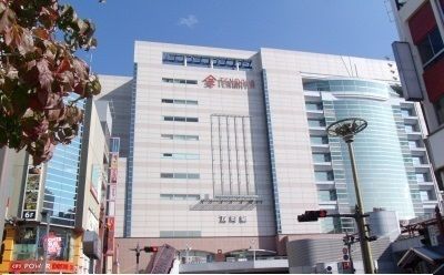 近くの駅まで450m（徒歩6分）