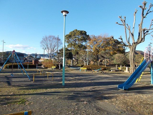 近くの牧ヶ谷北公園まで300m(徒歩4分)
