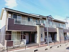アゼリアハイツの外観画像