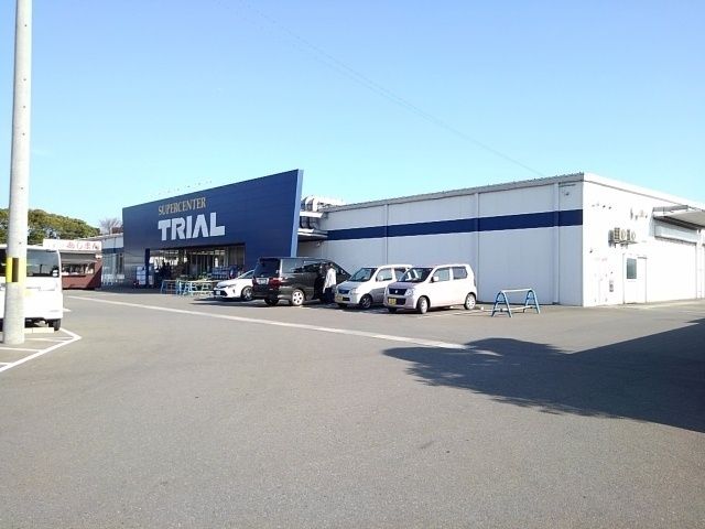 近くのトライアル大刀洗店まで710m（徒歩9分）