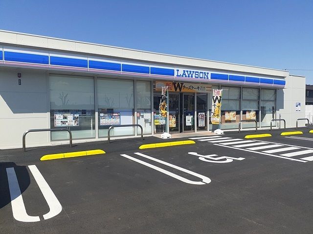 近くのローソン取手青柳店まで680m（徒歩9分）
