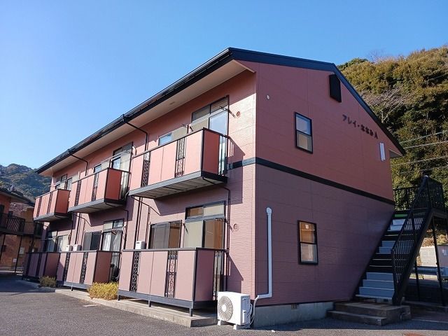 アレイ・ななみAの外観画像
