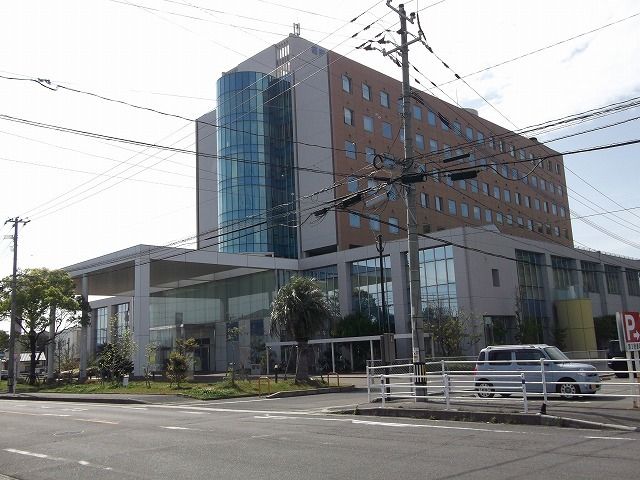 近くの新水巻病院まで2,000m（徒歩25分）